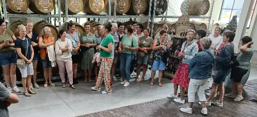 VISITE AVEC DÉGUSTATION